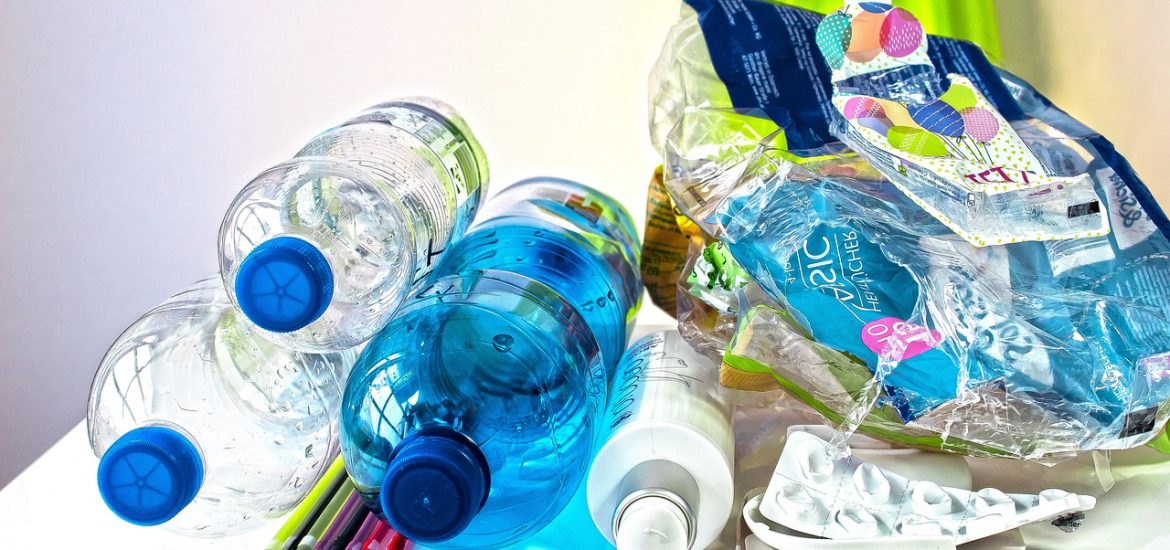 Scientists turn plastic waste and CO2 into sustainable fuel